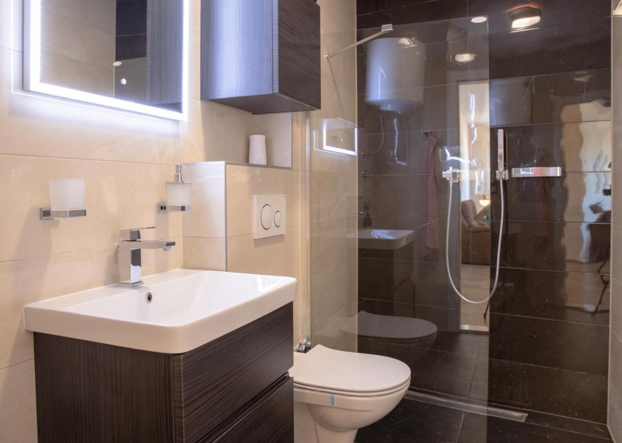 Apartman Perla Makarska Exteriör bild